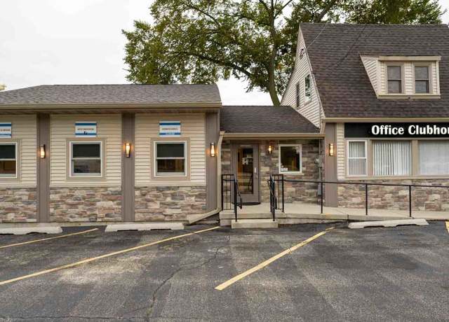 Property at 914 & 918 N Lake St, Mundelein, IL 60060