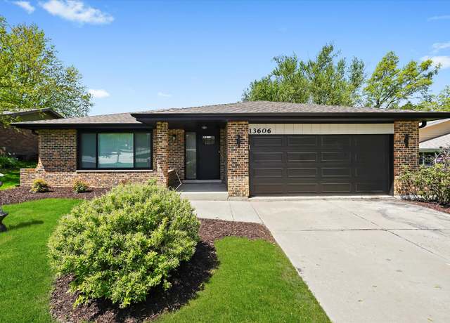 Property at 13606 Wooly Hill Dr, Orland Park, IL 60467, 3 beds, 2.5 baths