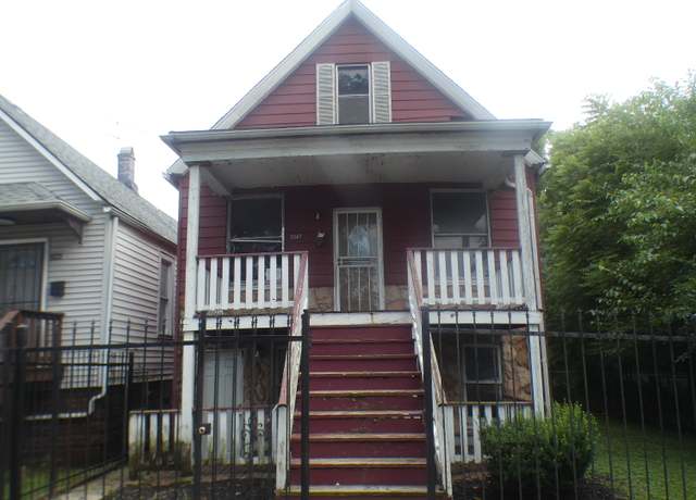 Property at 2047 W 67th Pl, Chicago, IL 60636, 5 beds, 2.5 baths