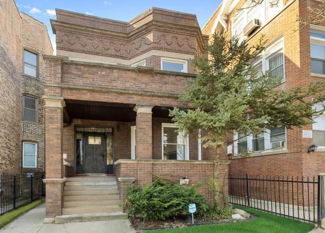 Property at 615 E 60th St, Chicago, IL 60637, 6 beds, 2 baths