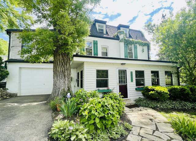 Property at 24311 N Bonnie Ln, Lake Zurich, IL 60047, 4 beds, 2 baths
