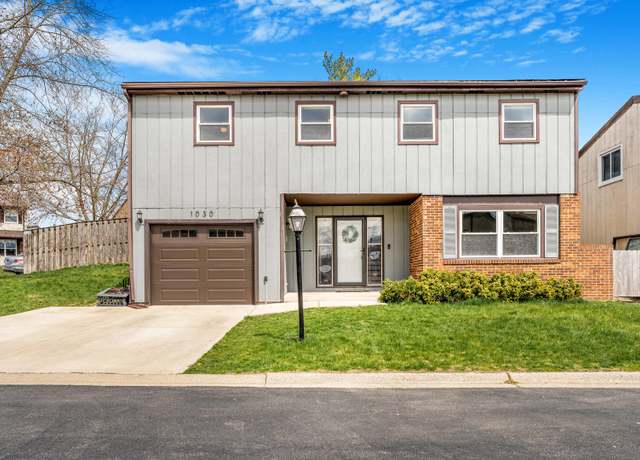 Property at 1030 Meadowlark Ln, Darien, IL 60561, 3 beds, 1.5 baths