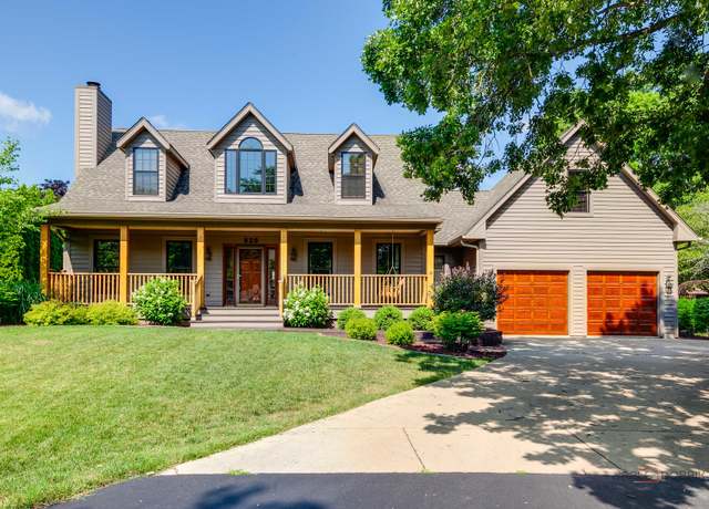 Property at 520 Holdridge Ave, Winthrop Harbor, IL 60096, 3 beds, 3.5 baths