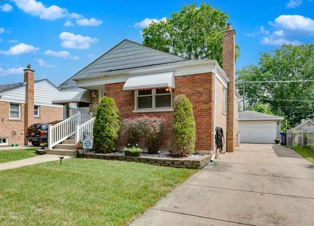 Property at 9221 S Avers Ave, Evergreen Park, IL 60805, 2 beds, 2 baths