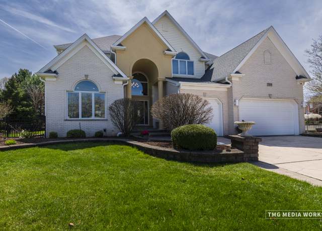 Property at 2328 Fescue Rd, Naperville, IL 60564, 4 beds, 3.5 baths