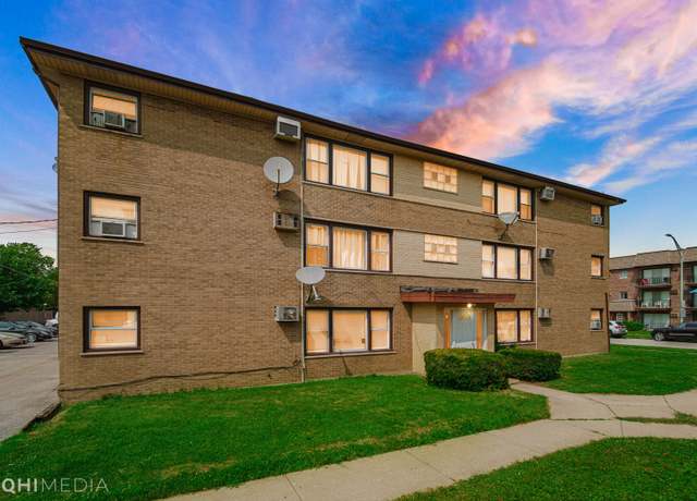 Property at 11824 S Karlov Ave, Alsip, IL 60803, 11 beds, 6 baths
