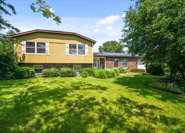 Property at 551 Kilkenny Ct, Gilberts, IL 60136, 4 beds, 2.5 baths