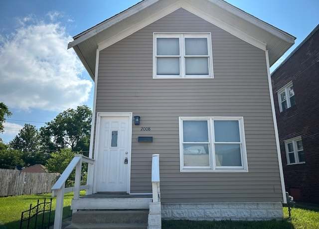 Property at 2008 Kishwaukee St, Rockford, IL 61104, 2 beds, 1 bath