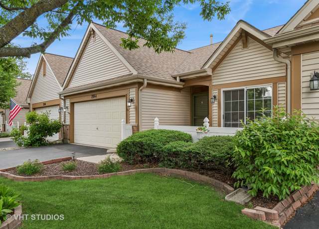 Property at 21144 W Buckeye Ct, Plainfield, IL 60544, 2 beds, 2 baths