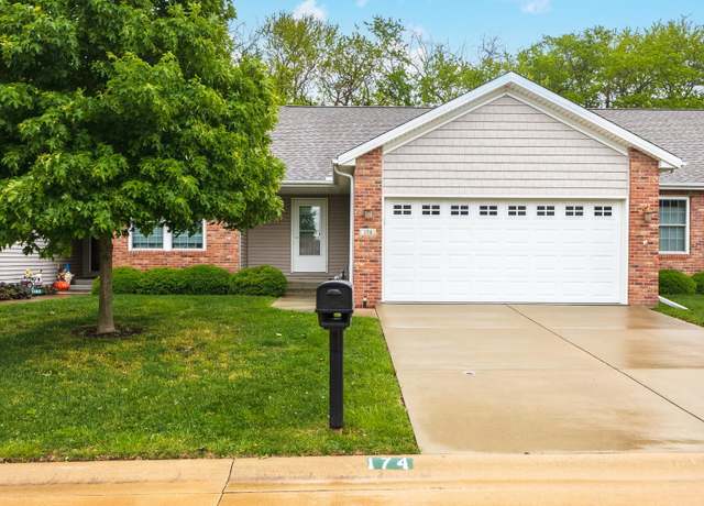 Property at 174 Cassidy Rd, Normal, IL 61761, 2 beds, 2.5 baths