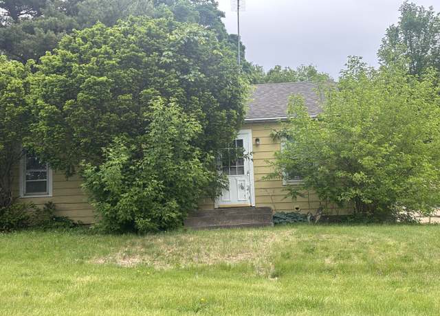 Property at 7103 Forest Hills Rd, Loves Park, IL 61111, 2 beds, 1 bath