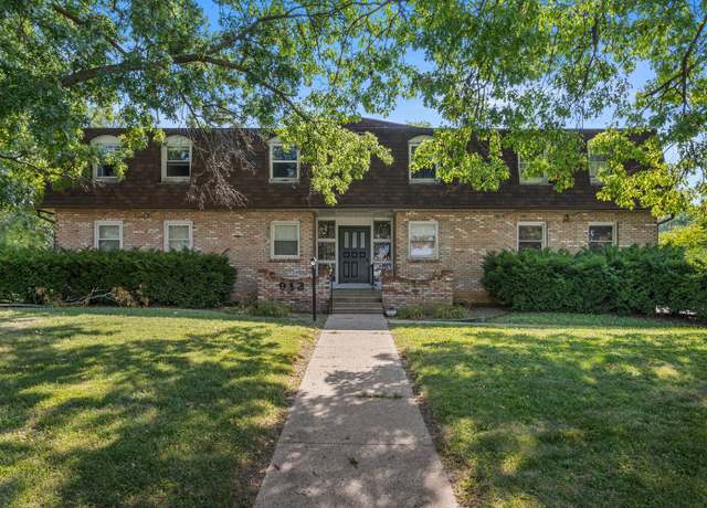 Property at 912 Crescent Dr Unit 1-4, Champaign, IL 61821, 1 bed, 1 bath