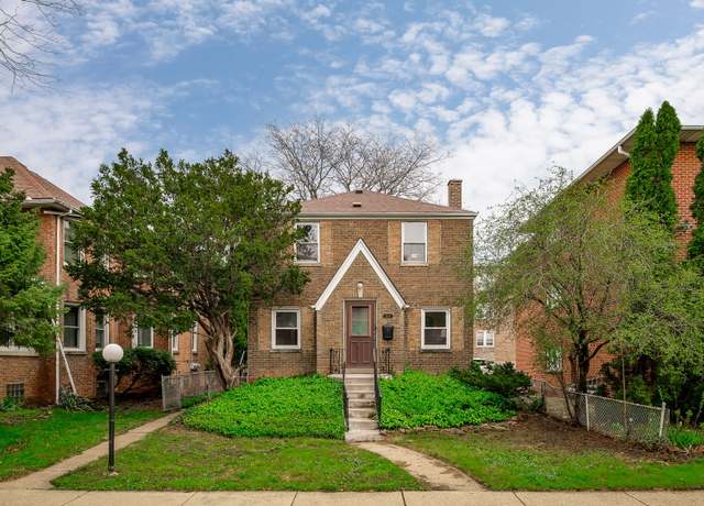 Property at 3249 Maple Ave, Berwyn, IL 60402, 3 beds, 1.5 baths