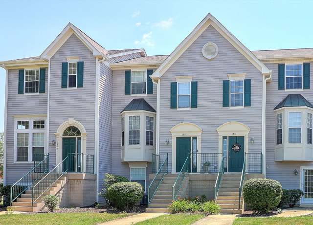 Property at 1812 Grandview Pl, Montgomery, IL 60538, 2 beds, 2.5 baths