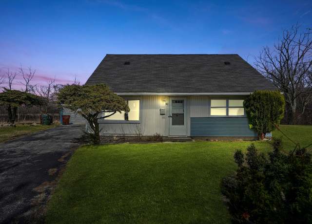 Property at 30 Apache St, Park Forest, IL 60466, 4 beds, 2 baths