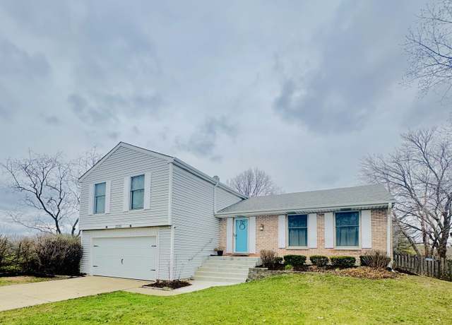 Property at 2232 Hitching Post Ln, Schaumburg, IL 60194, 4 beds, 2.5 baths