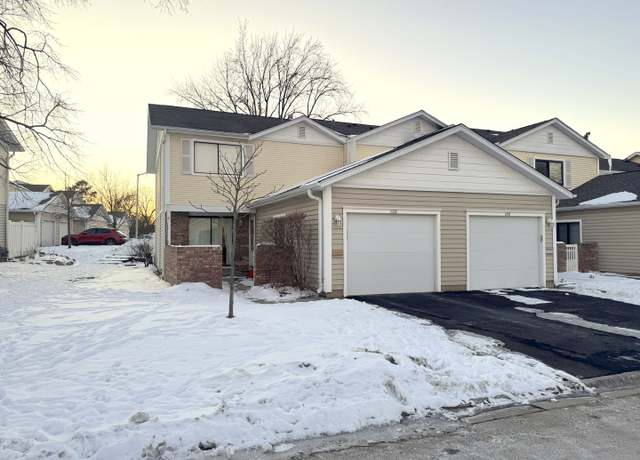 Property at 128 N Waterford Dr #21, Schaumburg, IL 60194, 3 beds, 2.5 baths