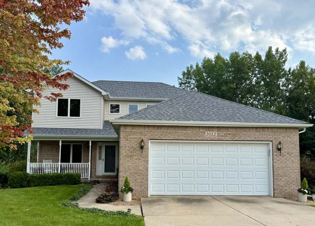 Property at 1012 Independence Blvd, Yorkville, IL 60560, 3 beds, 3.5 baths