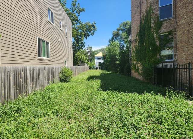 Property at 6545 S Woodlawn Ave, Chicago, IL 60637
