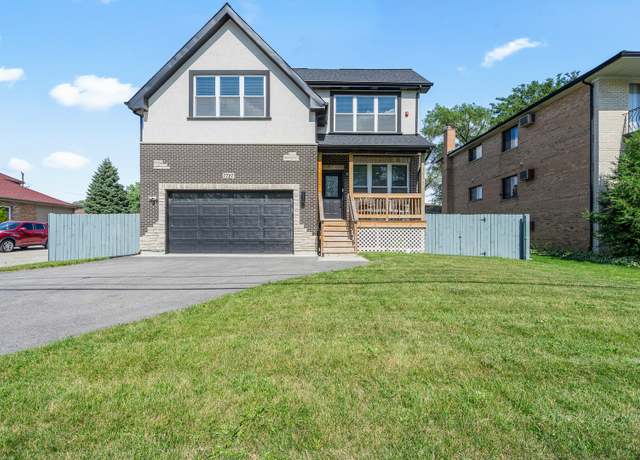 Property at 7727 S Roberts Rd, Bridgeview, IL 60455, 4 beds, 3.5 baths
