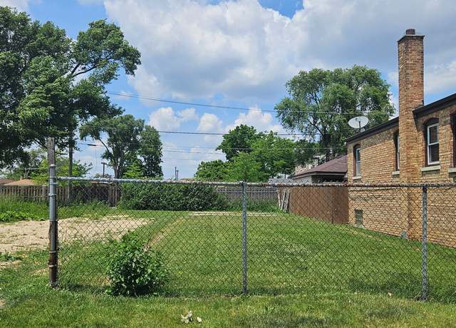 Property at 7412 W 64th St, Summit, IL 60501