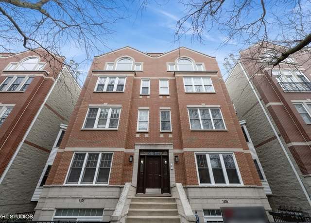Property at 1306 W Fletcher St Unit 1E, Chicago, IL 60657, 3 beds, 3 baths