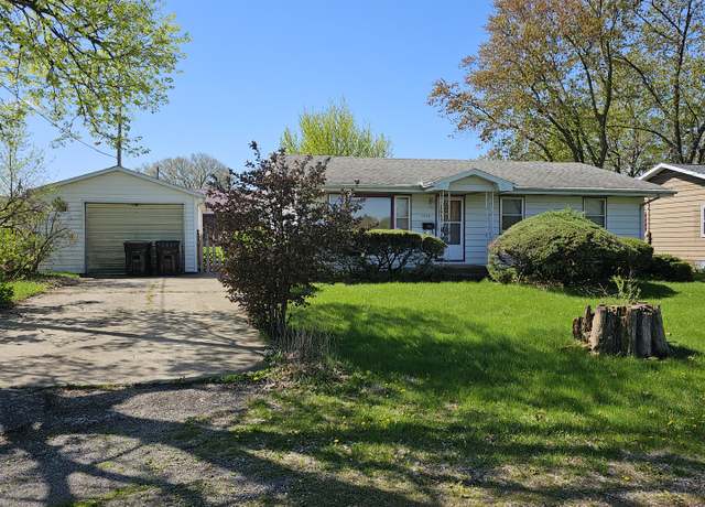 Property at 1303 W 10th St, Rock Falls, IL 61071, 3 beds, 2 baths