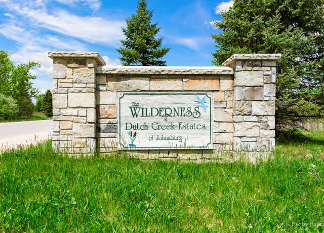 Property at 4516 Gray Wolf Cir, Johnsburg, IL 60051