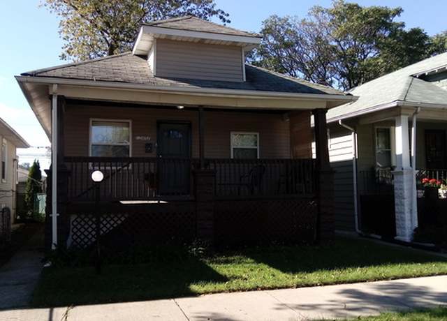 Property at 10052 S Lafayette Ave, Chicago, IL 60628, 3 beds, 1 bath