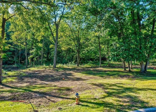 Property at 419 Deer Timber Ln, Ottawa, IL 61350