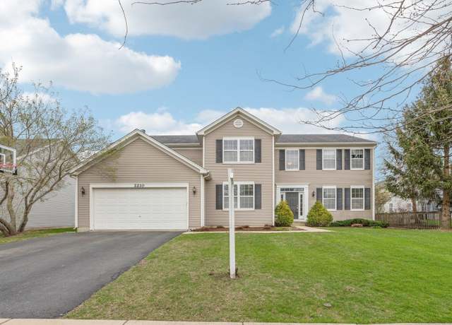 Property at 2210 Green Glade Way, Wauconda, IL 60084, 4 beds, 2.5 baths