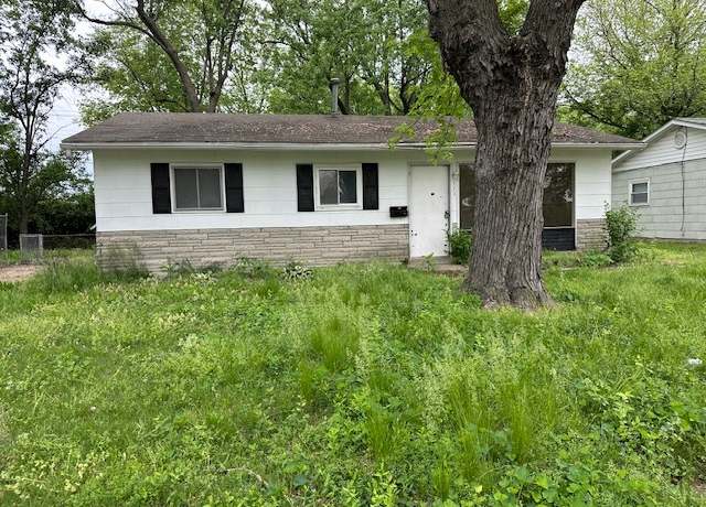 Property at 111 Saint Thomas Ln, Cahokia, IL 62206, 3 beds, 1 bath