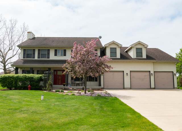 Property at 14445 W Walden Ln, Wadsworth, IL 60083, 4 beds, 3 baths