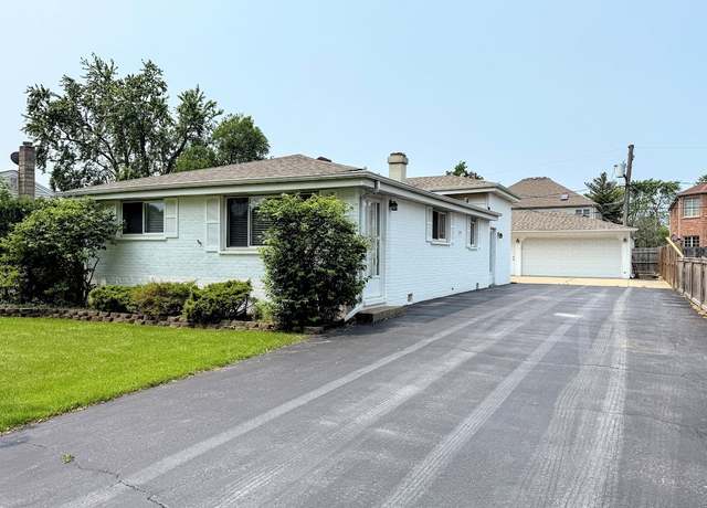 Property at 572 N Emroy Ave, Elmhurst, IL 60126, 3 beds, 2 baths