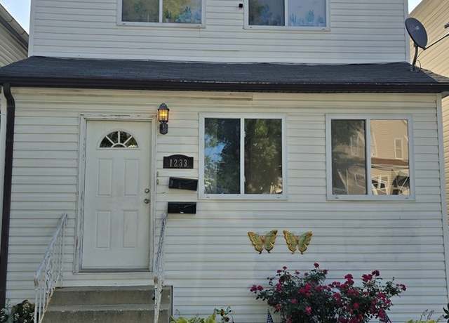 Property at 1233 Otto Blvd, Chicago Heights, IL 60411, 6 beds, 2 baths