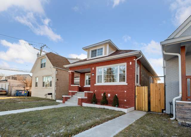 Property at 4819 W Hirsch St, Chicago, IL 60651, 4 beds, 2 baths