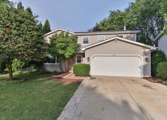 Property at 636 N Lyle Ave, Elgin, IL 60123, 4 beds, 2.5 baths