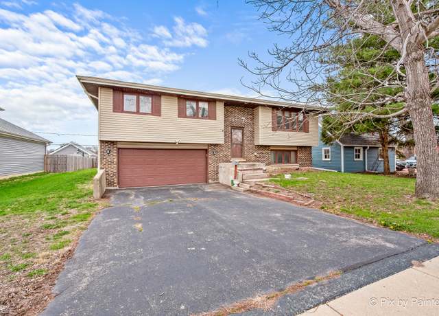 Property at 306 S Cherry St, Itasca, IL 60143, 3 beds, 2 baths