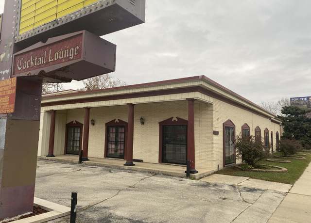 Property at 6250 W 63rd St, Chicago, IL 60638
