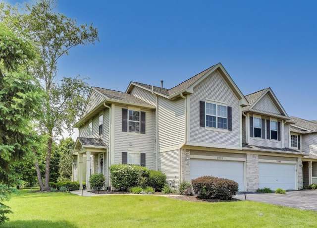 Property at 2253 Sunrise Cir, Aurora, IL 60503, 2 beds, 2.5 baths