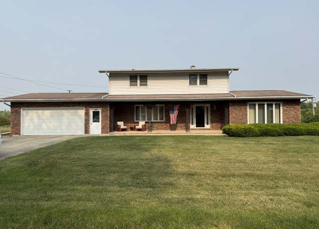 Property at 1645 Meadowview Ln, Wilmington, IL 60481, 3 beds, 2.5 baths