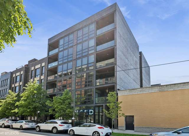 Property at 1018 N Larrabee St Unit 3S, Chicago, IL 60610, 3 beds, 2 baths
