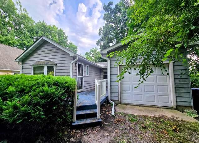 Property at 24967 W Clinton Ave, Round Lake, IL 60073, 3 beds, 2 baths