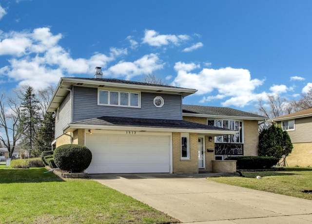 Property at 1513 E Lowden Ln, Mount Prospect, IL 60056, 3 beds, 1.5 baths