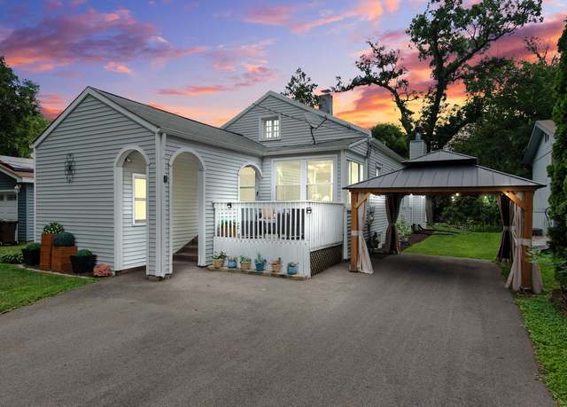Property at 95 Bayberry Dr, Crystal Lake, IL 60014, 3 beds, 1 bath
