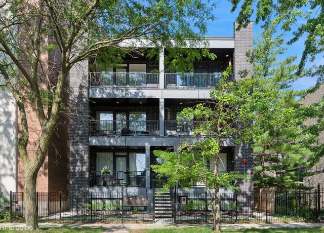 Property at 4932 N Kenmore Ave Unit 2N, Chicago, IL 60640, 3 beds, 2 baths