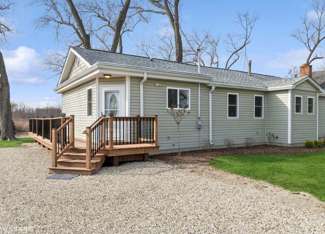 Property at 25319 W Grass Lake Rd, Antioch, IL 60002, 3 beds, 2.5 baths