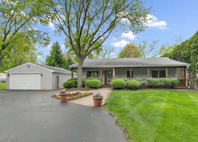 Property at 1536 N Elm St, Palatine, IL 60067, 3 beds, 3 baths