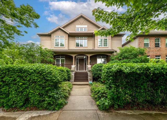 Property at 3643 N Hamlin Ave, Chicago, IL 60618, 4 beds, 3.5 baths