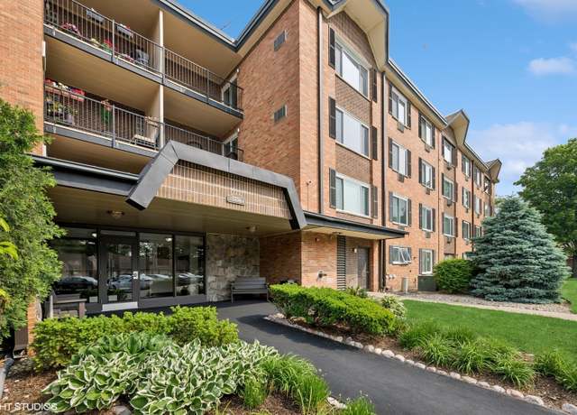 Property at 1226 S New Wilke Rd #304, Arlington Heights, IL 60005, 1 bed, 1 bath